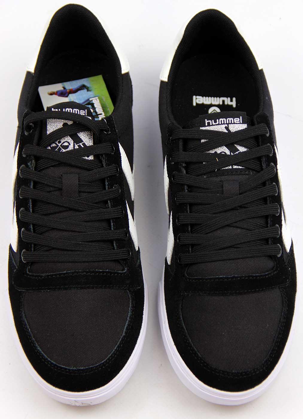 low canvas trainers